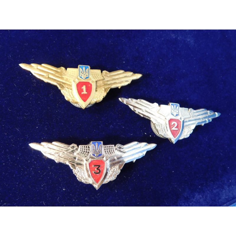 Нагрудний знак Класний фахівець для військовослужбовців частин ППО Збройних Сил україни 1, 2, 3 клас