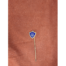 Знак фрачник тризуб на щиті