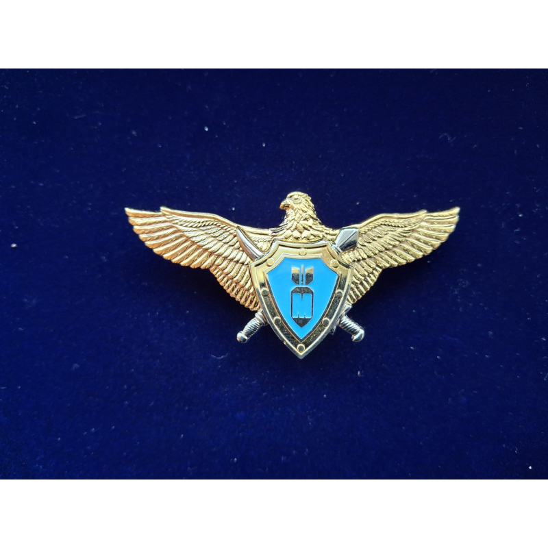 Нагрудний знак Класний спеціаліст штурман Військово-повітряних сил майстер